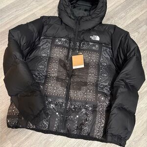 The North Face Black Bandana-Print Puffer Jacket